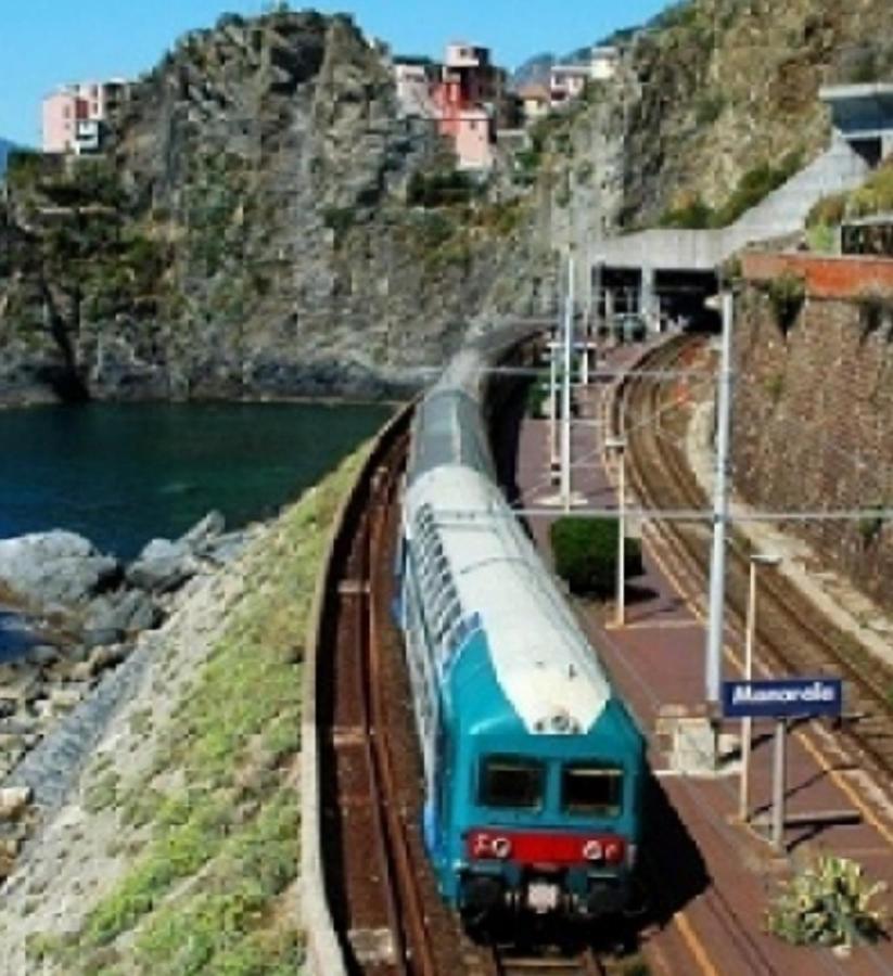 Scalinata Vernazza Little House La Spezia Exterior foto